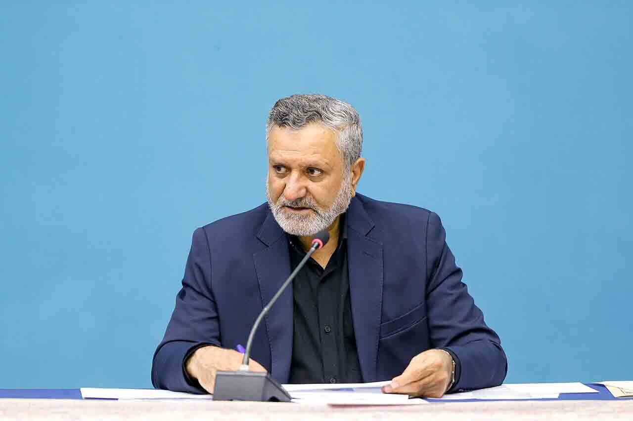 وزیر کار به دنبال کنار گذاشتن تشکلهای کارگری است وزیر کار به دنبال کنار گذاشتن تشکلهای کارگری است