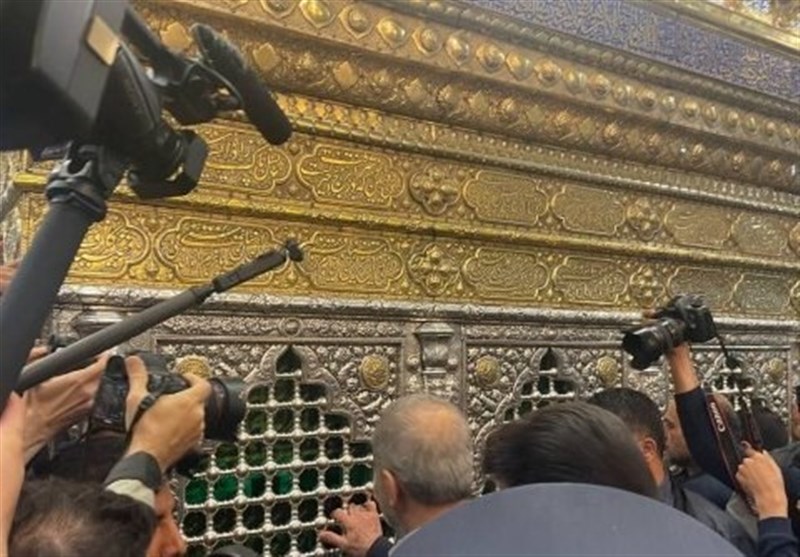 پزشکیان در سفر به قم ابتدا به زیارت حرم حضرت معصومه رفت