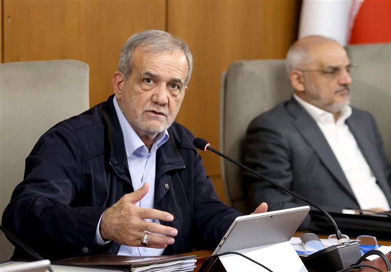 پزشکیان بر تعیین تکلیف پروژه‌های سرمایه‌گذاری خارجی تأکید کرد