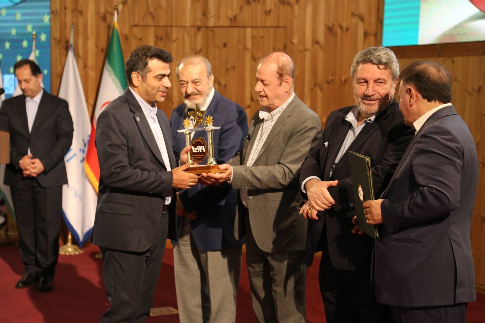 بیمه ایران در آسمان روابط عمومیهای کشور خوش درخشید بیمه ایران در آسمان روابط عمومیهای کشور خوش درخشید