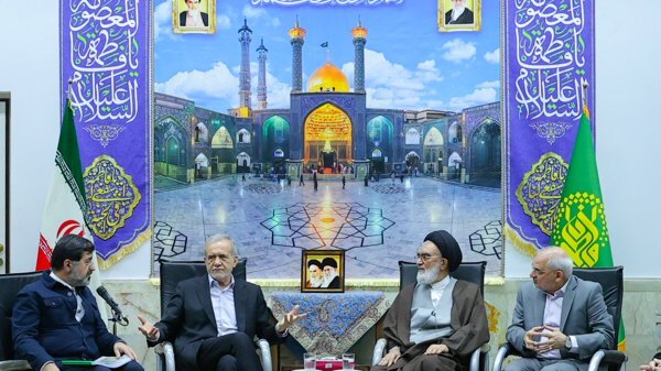 پزشکیان:تمامی ادارات باید به پنلهای خورشیدی مجهز شوند پزشکیان:تمامی ادارات باید به پنلهای خورشیدی مجهز شوند