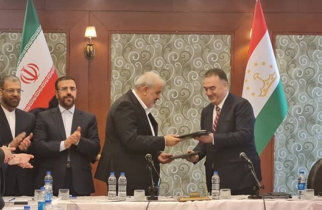 امضاء ۵ سند همکاری اقتصادی بین ایران و تاجیکستان امضاء ۵ سند همکاری اقتصادی بین ایران و تاجیکستان