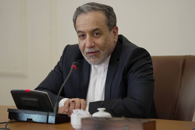 عراقچی: روابط تهران-ریاض خللناپذیر است/ تداوم روابط برادرانه با عربستان عراقچی: روابط تهران-ریاض خللناپذیر است/ تداوم روابط برادرانه با عربستان