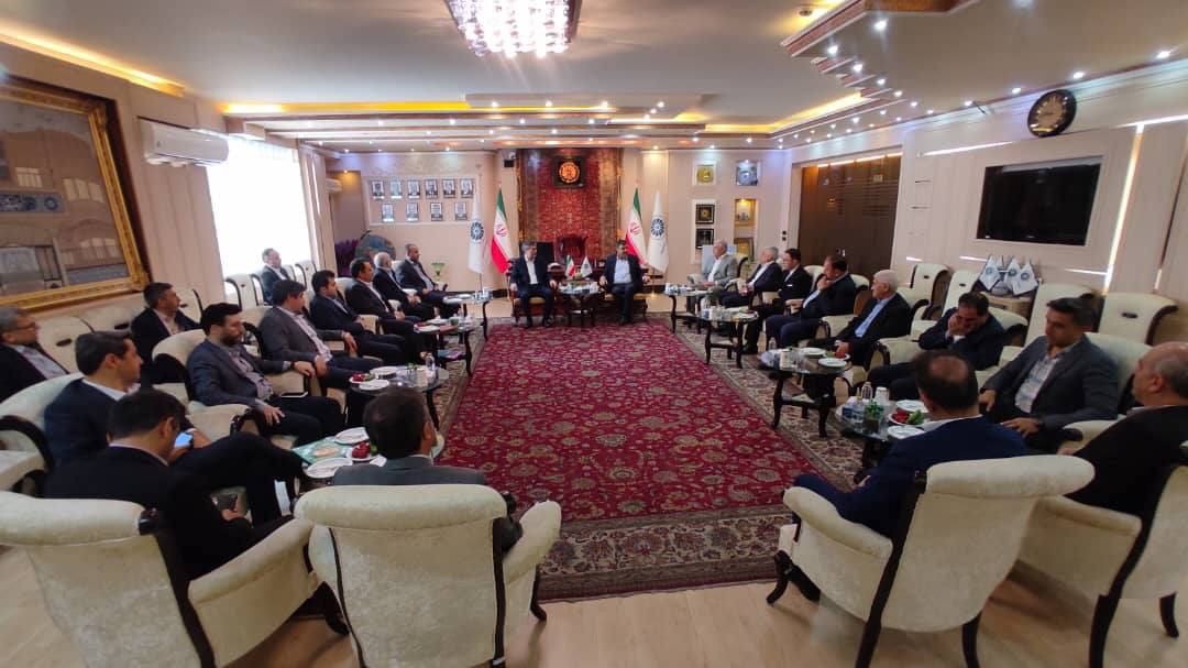 بیمه ایران آماده همکاری با اتاقهای بازرگانی برای توسعه پوششهای بیمهای صنعتی بیمه ایران آماده همکاری با اتاقهای بازرگانی برای توسعه پوششهای بیمهای صنعتی