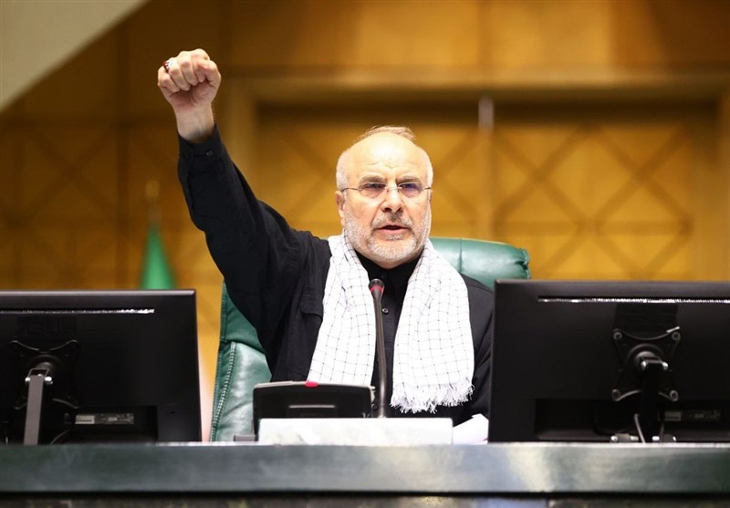 قالیباف:مردم ایران با هر قومیتی وبا سلیقههای مختلف سیاسی در برابر دشمن وحشی، یکپارچه و متحد شدند قالیباف:مردم ایران با هر قومیتی وبا سلیقههای مختلف سیاسی در برابر دشمن وحشی، یکپارچه و متحد شدند