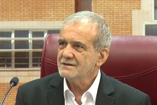 پزشکیان: با همدلی و مشارکت مردم، هیچ قدرتی نمی‌تواند ما را تحریم کند  