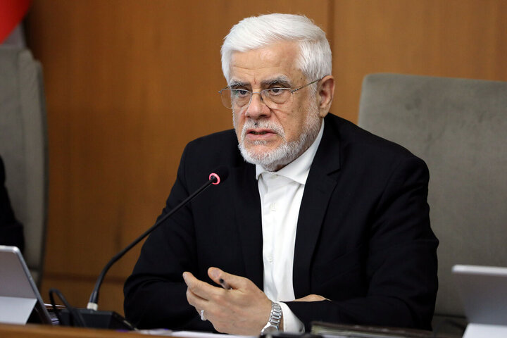 معاون اول رئیسجمهور: بخش خصوصی در جنگ ۱۲ روزه بدون توجه به مطالبات خود به دولت کمک کرد معاون اول رئیسجمهور: بخش خصوصی در جنگ ۱۲ روزه بدون توجه به مطالبات خود به دولت کمک کرد