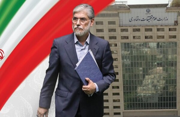 ما از نظر حقوقی در برابر ترور دانشمندان خود دست برتر داریم ما از نظر حقوقی در برابر ترور دانشمندان خود دست برتر داریم