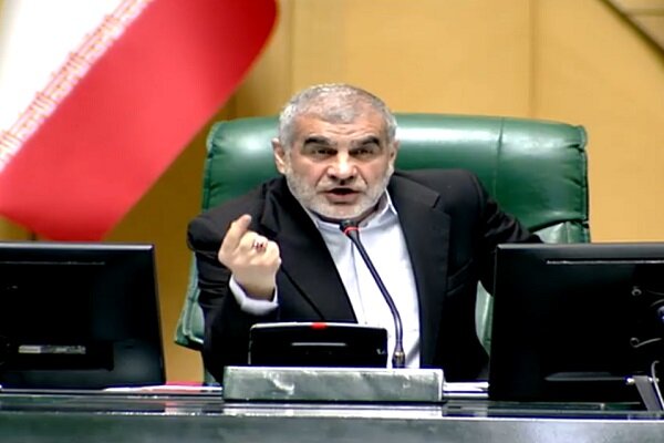 تقویت دین، دانش و اتحاد؛ راهکار مقابله با دشمن از نگاه نایب رئیس مجلس شورای اسلامی