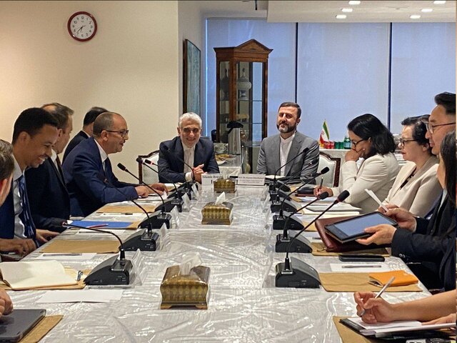 نشست معاون وزیر خارجه ایران با اعضای غیر دائم شورای امنیت درباره تجاوز اسرائیل و آمریکا و مسائل هستهای نشست معاون وزیر خارجه ایران با اعضای غیر دائم شورای امنیت درباره تجاوز اسرائیل و آمریکا و مسائل هستهای