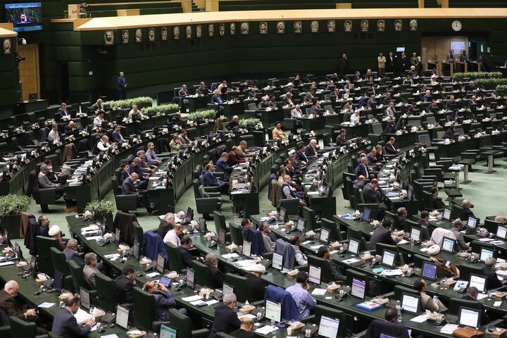 حذف مجازات بازگشت ایرانیان با خروج غیرمجاز از کشور حذف مجازات بازگشت ایرانیان با خروج غیرمجاز از کشور