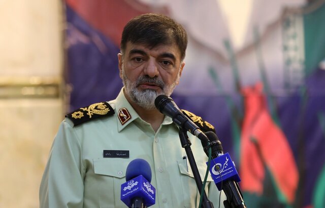 دشمن با تحلیلهای نادرست تصور میکرد مردم علیه نظام خواهند ایستاد دشمن با تحلیلهای نادرست تصور میکرد مردم علیه نظام خواهند ایستاد