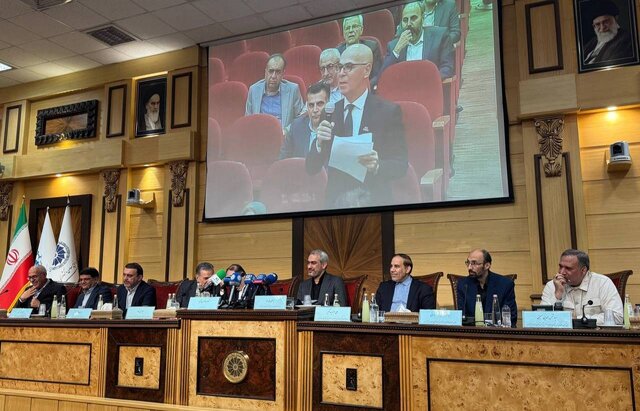 فعالان کشاورزی خواستار تسهیلات مالی؛ وزیر اقتصاد: کسری بودجه چالش اصلی است
