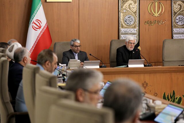 همبستگی ملی و وفاق سیاسی، کلید پیشرفت کشور است
