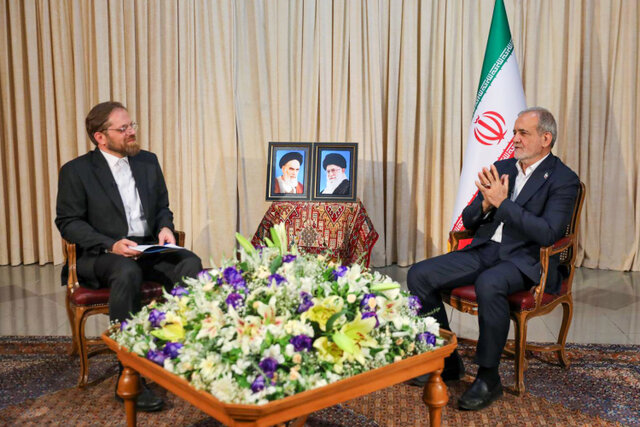 وحدت و انسجام رمز پیشرفت کشور است | ۸۰ هزار میلیارد تومان اعتبار برای توسعه اردبیل وحدت و انسجام رمز پیشرفت کشور است | ۸۰ هزار میلیارد تومان اعتبار برای توسعه اردبیل