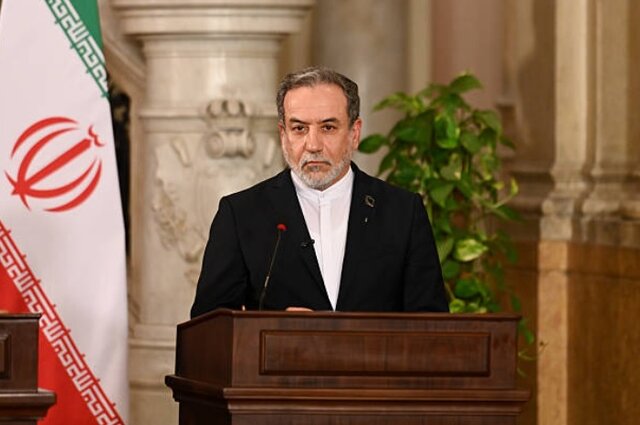 ایران در کنار قطر و تمامی برادران و خواهران مسلمان برای مقابله با تهدیدات منطقه ای ایستاده است ایران در کنار قطر و تمامی برادران و خواهران مسلمان برای مقابله با تهدیدات منطقه ای ایستاده است