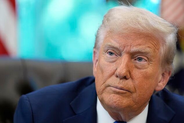 آمریکا سومین حمله مرگبار علیه قایق مظنون به قاچاق مواد مخدر در کارائیب را انجام داد