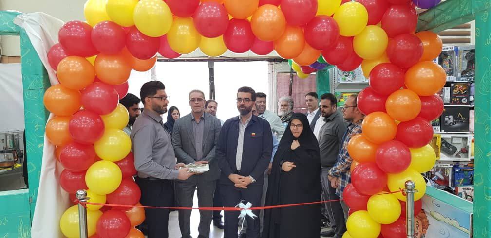 آیین افتتاح نمایشگاه نوشت افزار فولاد خوزستان برگزار شد آیین افتتاح نمایشگاه نوشت افزار فولاد خوزستان برگزار شد