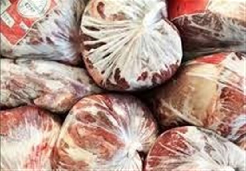 عرضه گوشت گوسفندی منجمد ارزان زیر ۶۰۰ هزار تومان از شنبه در میادین میوه و ترهبار تهران عرضه گوشت گوسفندی منجمد ارزان زیر ۶۰۰ هزار تومان از شنبه در میادین میوه و ترهبار تهران