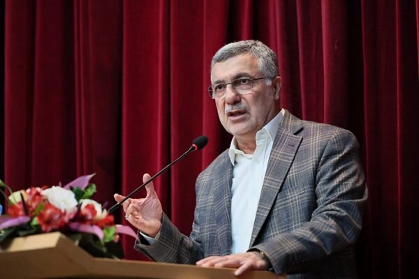 رادیولوژی ایران از دو مرکز سونوگرافی به پیشرفته‌ترین شاخه پزشکی تبدیل شد؛ تمرکز بر هوش مصنوعی و تشخیص زودرس سرطان