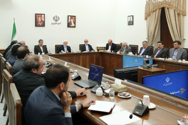 تعامل دولت و نهادهای عمومی یکپارچه و با هدف مشترک برای خدمترسانی به مردم است تعامل دولت و نهادهای عمومی یکپارچه و با هدف مشترک برای خدمترسانی به مردم است