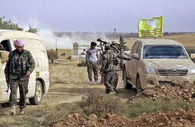 درگیری شدید قسد و ارتش سوریه در شرق دیرالزور؛ بدون تلفات گزارششده درگیری شدید قسد و ارتش سوریه در شرق دیرالزور؛ بدون تلفات گزارششده