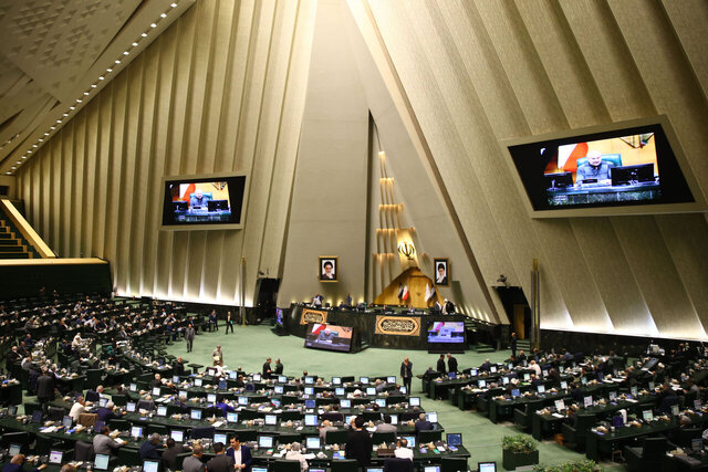 مجلس با کلیات طرح حبس‌زدایی محکومان مالی مهریه موافقت کرد؛ ۱۹۷ رأی مثبت