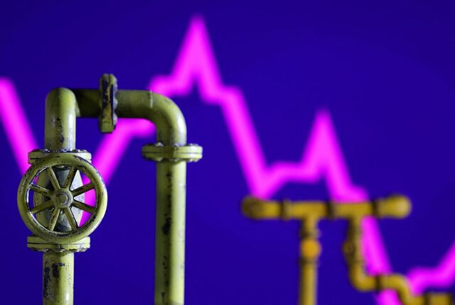 کاهش قیمت نفت برنت به ۶۲.۴۲ دلار با چشم‌انداز صلح روسیه-اوکراین