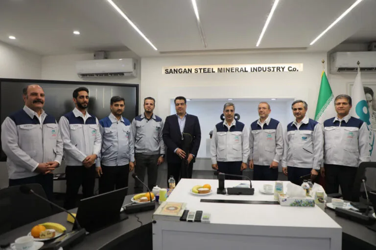 انتصاب معاون جدید مالی و اقتصادی فولاد سنگان