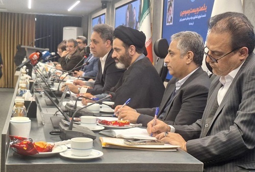 شایان:حمایت مالی صنعتگران و مشتری محوری اولویت بانک صنعت و معدن است