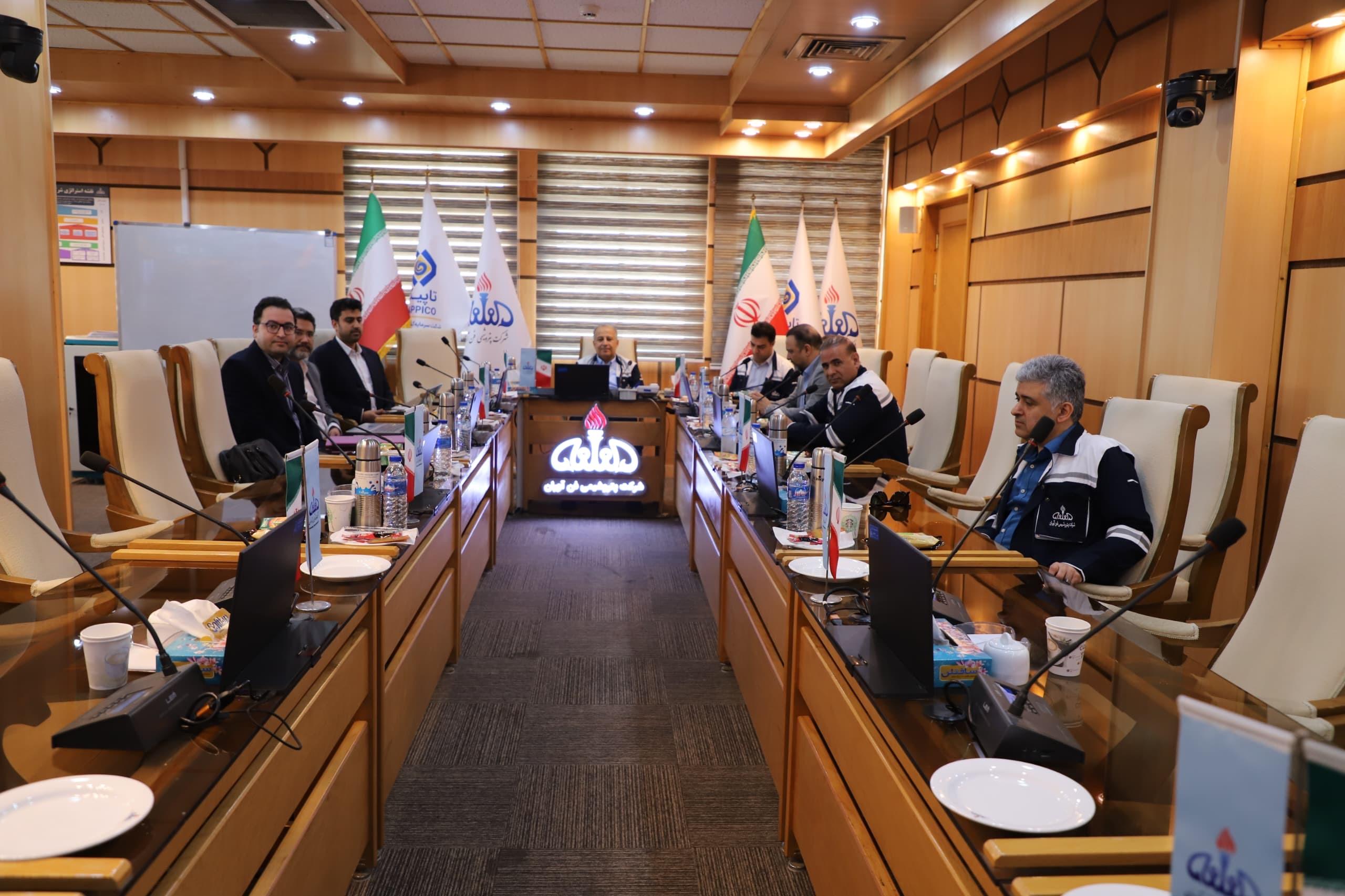 امضا تفاهم‌نامه همکاری در حوزه تحول دیجیتال میان پتروشیمی فن‌آوران و رایتل