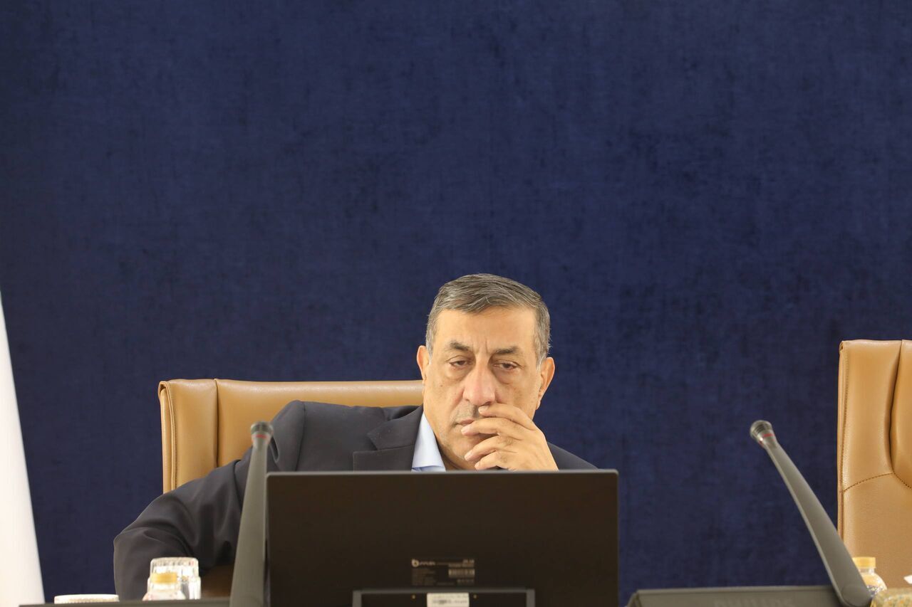 معاون اجرایی رئیس‌جمهوری: نیاز به دسترسی دقیق به داده‌های فلرهای نفتی و پروژه‌های ملی