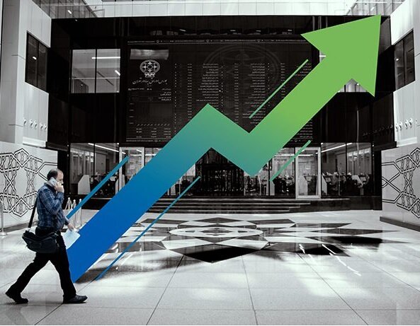 بازار سرمایه سبزپوش شد؛ شاخص کل بورس به ۳.۳ میلیون واحد رسید