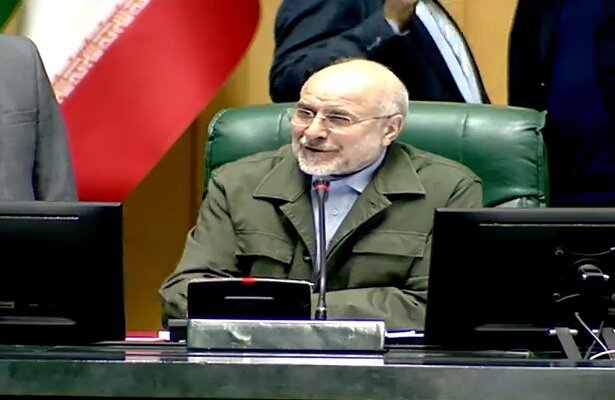 مشکلات معیشتی مردم با تعامل همدلانه دولت و مجلس حل می‌شود