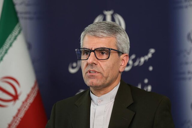 تحریم‌های آمریکا علیه کشورمان انتقام از مردم ایران به‌ علت پایمردی در راه میهن‌ است