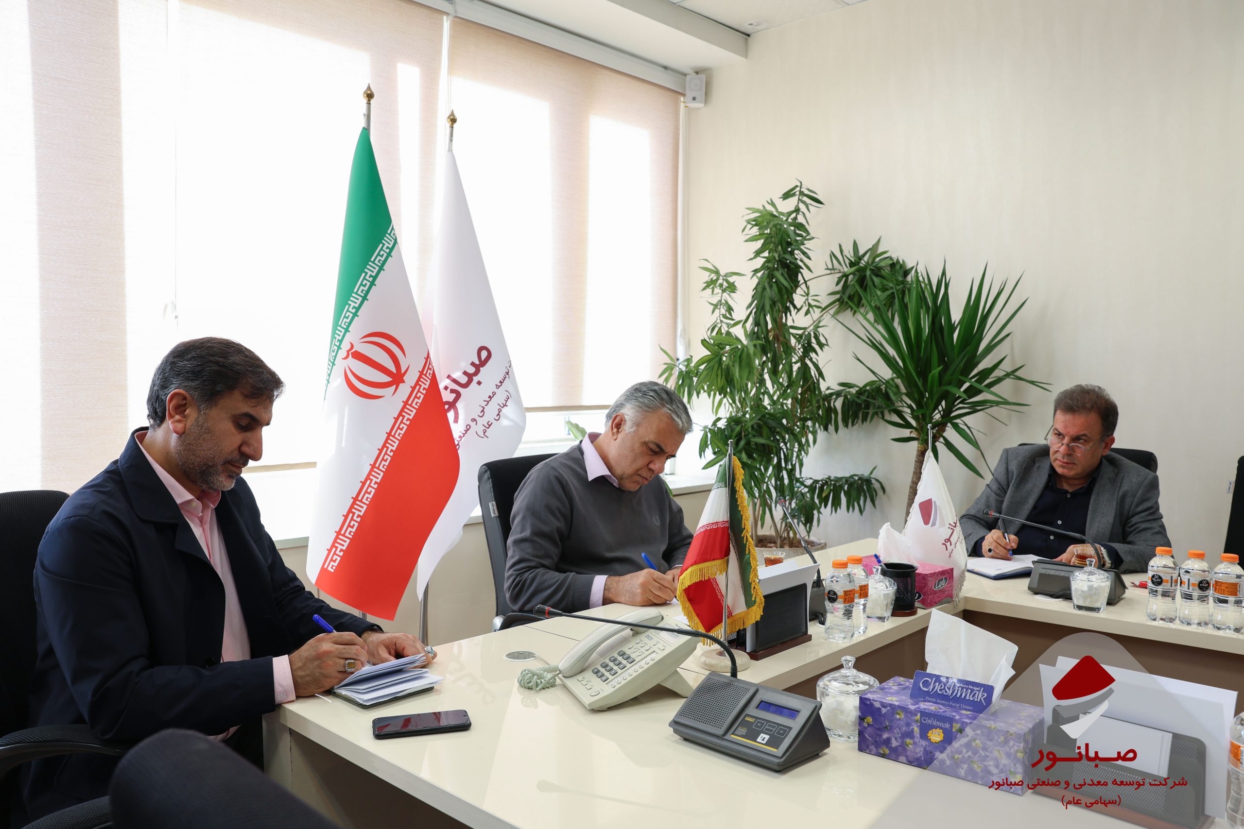 داریوش اسماعیلی: برای ظرفیت‌های بلااستفاده ذوب‌آهن غرب باید تصمیمی اقتصادی و اجرایی اتخاذ شود