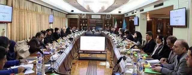 نماینده کارگران: هزینه سبد معیشت از ۳۳ میلیون تومان عبور کرده است