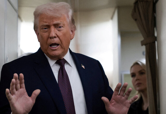 ایران به دلیل ترس از حمله با آمریکا مذاکره می‌کند