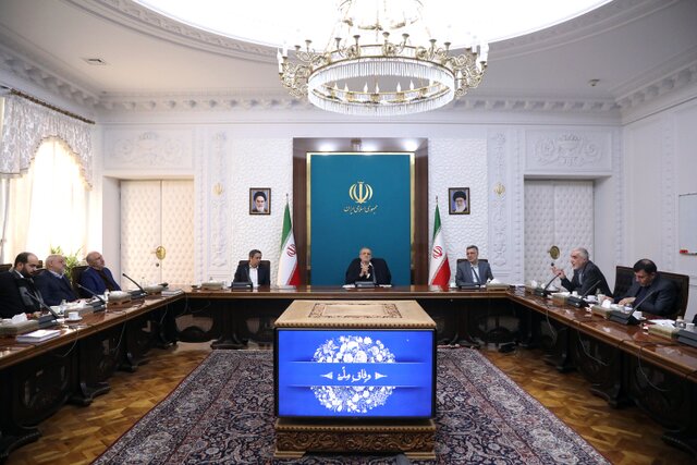 رئیس‌جمهور بر تقویت زنجیره تولید دارو تأکید کرد و دستورات فوری برای تأمین ارز و حل مشکل نقدینگی صادر کرد