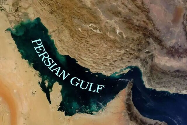 ناو هواپیمابر دیگری برای اعزام احتمالی به غرب آسیا آماده می‌شود