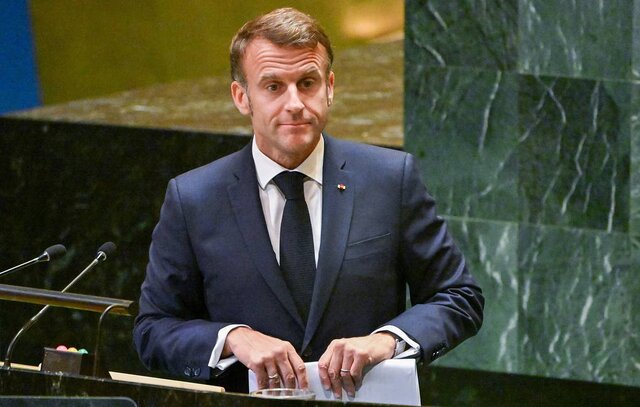 ماکرون: مذاکره با پوتین در روزهای آینده منتفی است/ تدارک برای گفت‌وگوی آتی