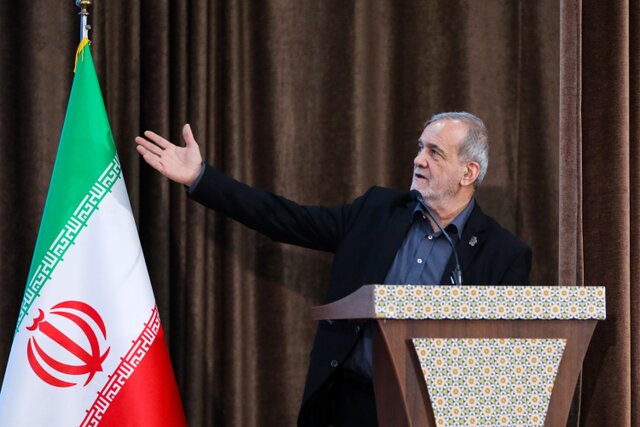 جامعه ما زخمی است، باید به‌جای بیان مشکل به درمان آن اندیشید