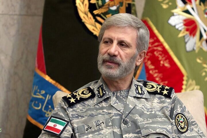 متجاوز جنایتکار را پشیمان می‌کنیم / راه پیروزی ایران از مسیر مقاومت است
