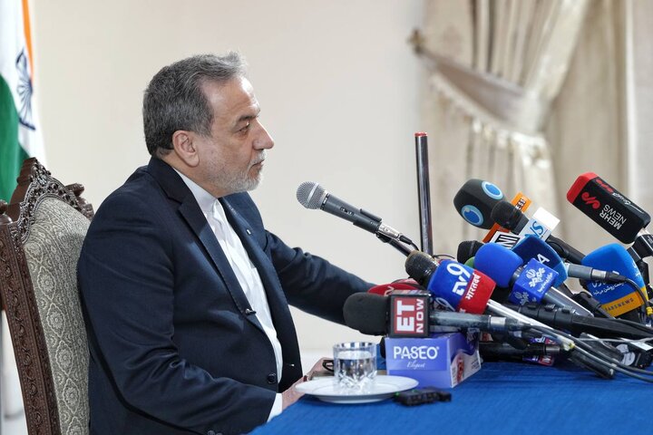 تنگه هرمز برای کشورهای غیرمتخاصم باز است/ عبور با هماهنگی ایران امکان‌پذیر است
