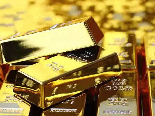 افزایش بیش از یک درصدی طلا در معاملات آخر هفته؛ کاهش ماهانه به دلیل نگرانی از نرخ بهره
