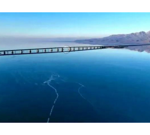 تسهیل دسترسی گردشگران به نگین فیروزه‌ای «دریاچه ارومیه» با اجرای طرح ساماندهی محور شهید کلانتری