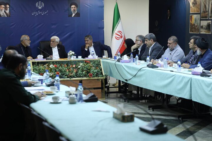 بخشنامه‌های ستاد تشییع رهبر شهید در حکم مصوبات دولت است