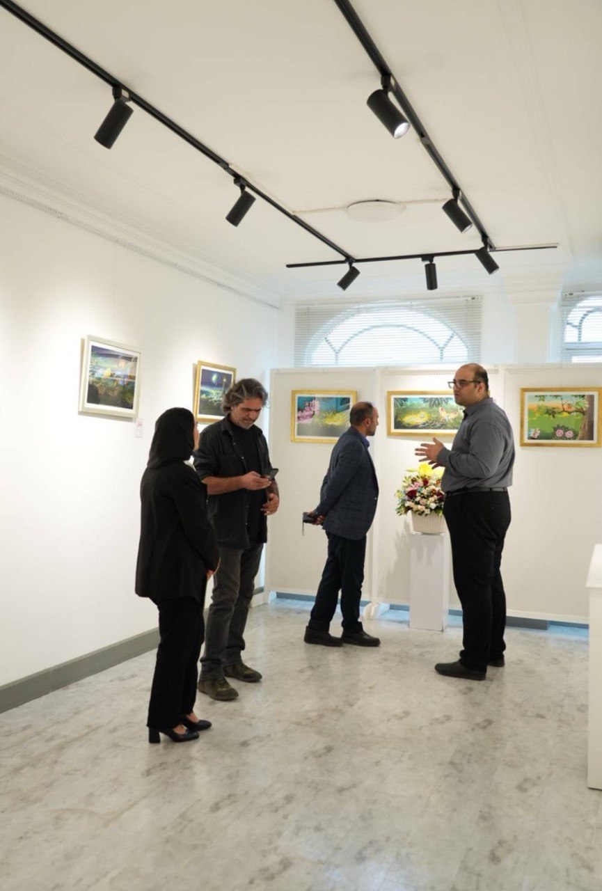 افتتاح نمایشگاه آثار ماندگار تصویرگری واحد خاکدان در نگارخانه حورا