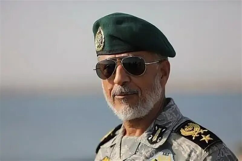 دریادار سیاری: ما ادعا نمی‌کردیم نیروی دریایی جهانی هستیم، اما اگر مرد هستید جلو بیایید