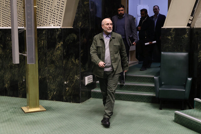 اتحاد مقدس شرط ضروری پیروزی در برابر دشمن است